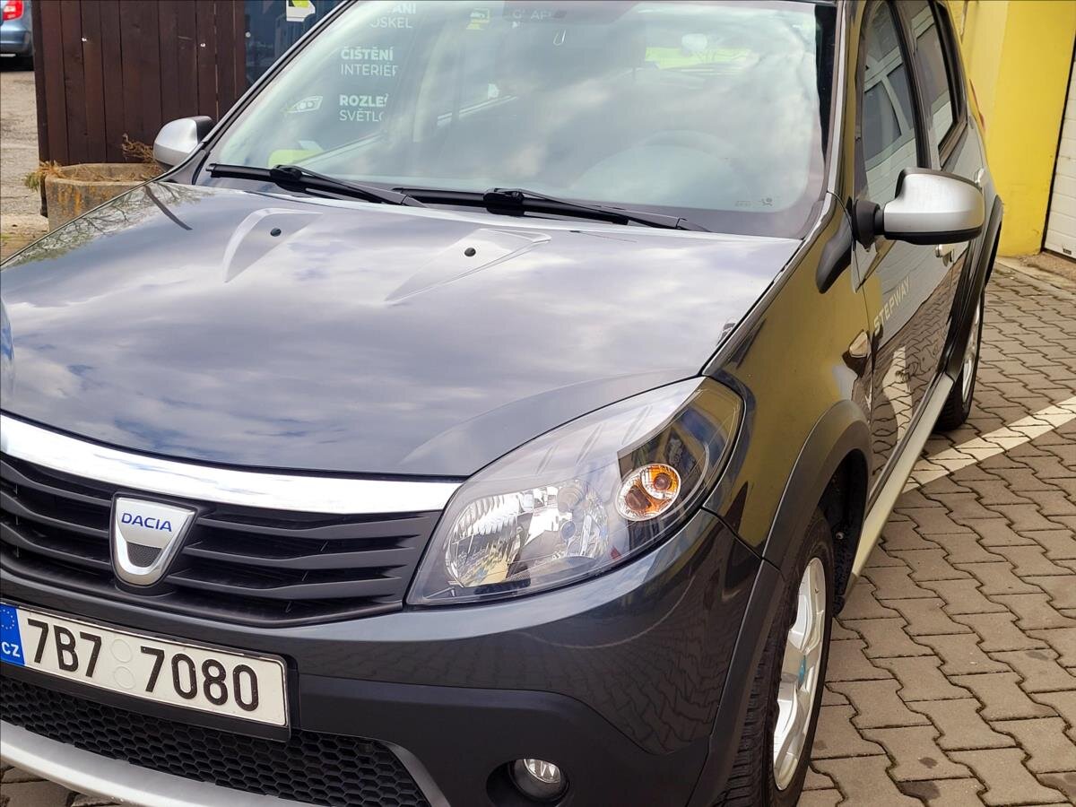 Dacia Sandero Hatchback 1,6 l 62 kw