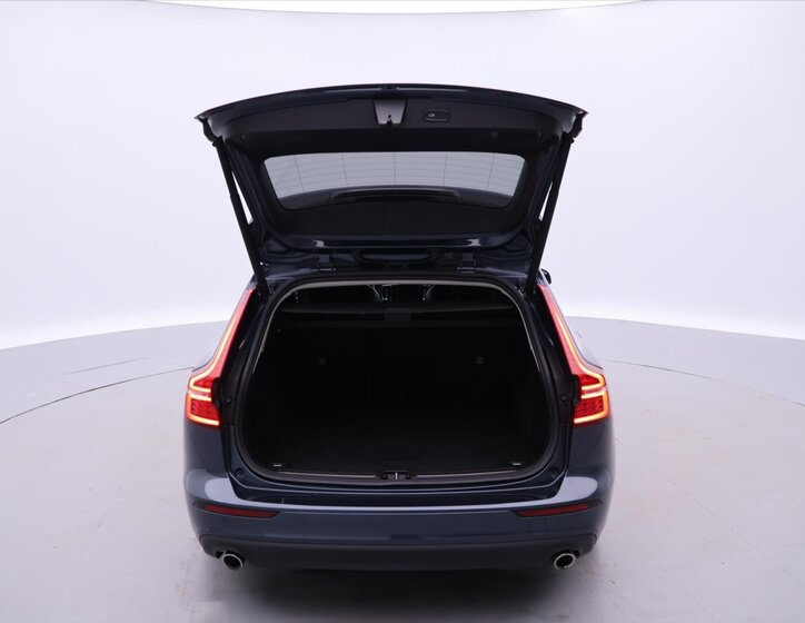 Volvo V60 Kombi 2,0 l 140 kw