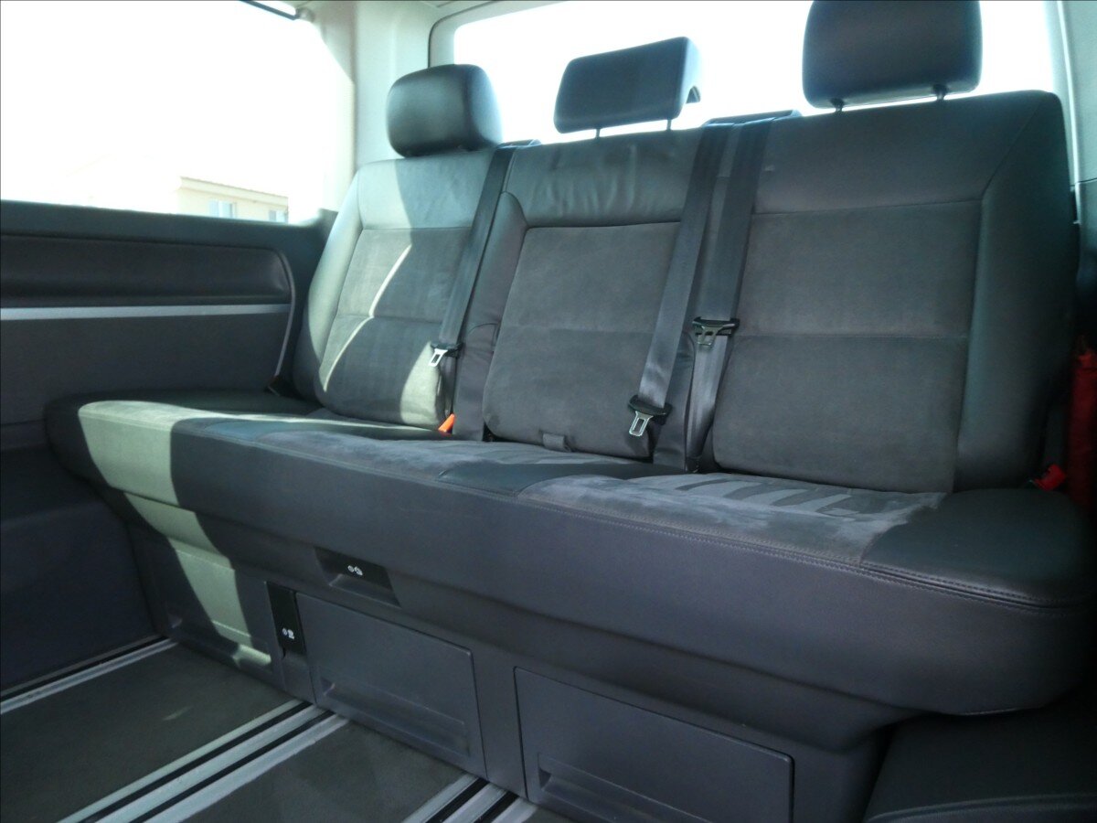 Volkswagen Multivan Ostatní 2,0 l 132 kw