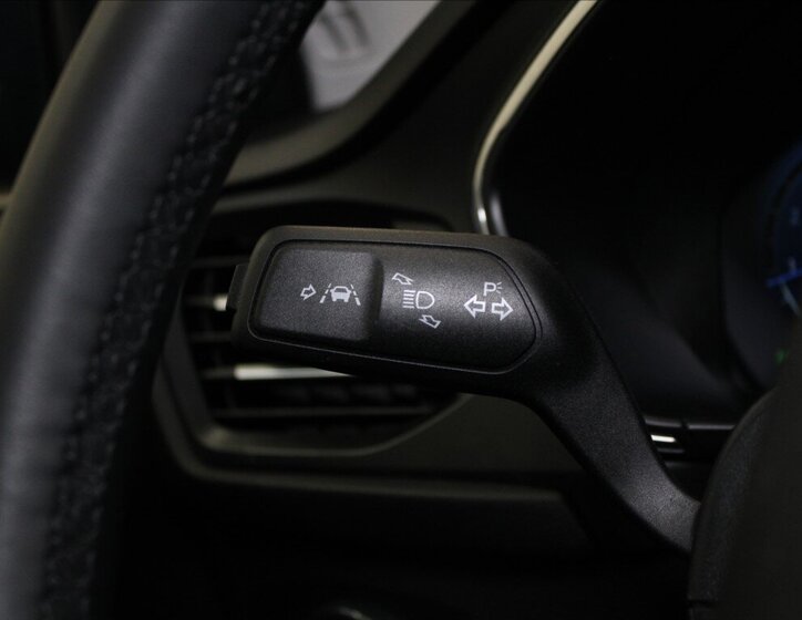 Ford Focus Kombi 999,0 114 kw