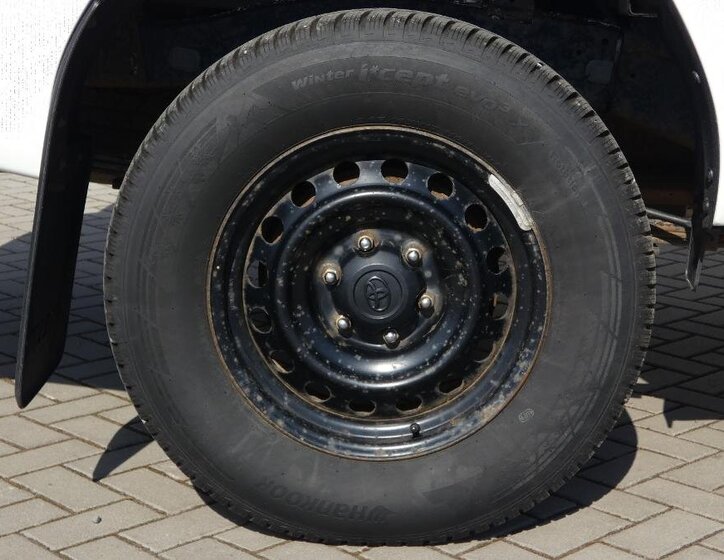 Toyota Hilux Ostatní 2,4 l 110 kw