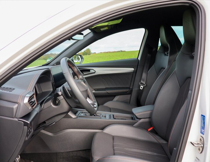 Cupra Formentor SUV / Terénní 2,0 l 228 kw