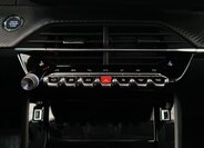 Peugeot 208 Hatchback 1,2 l 96 kw