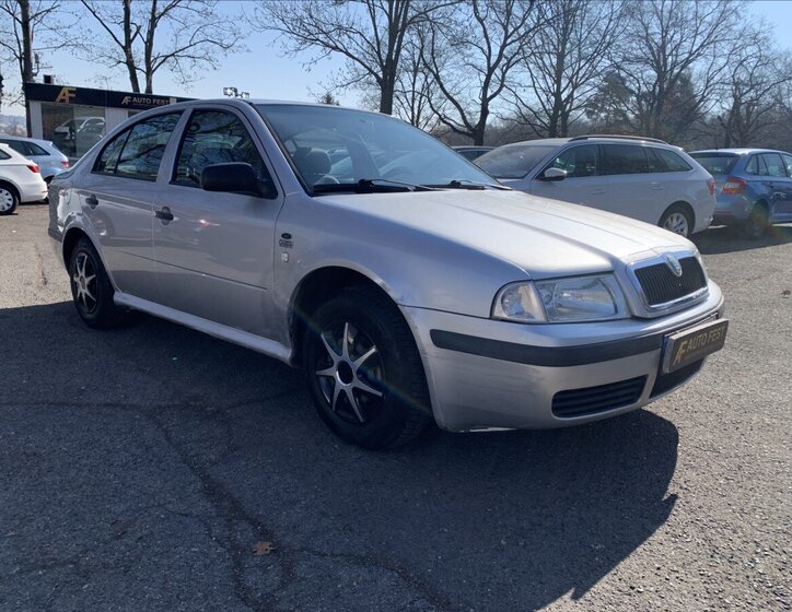 Škoda Octavia Liftback 1,4 l 55 kw