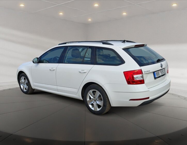 Škoda Octavia Kombi 2,0 l 110 kw