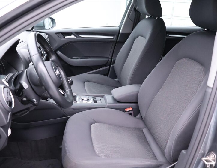 Audi A3 Hatchback 999,0 85 kw