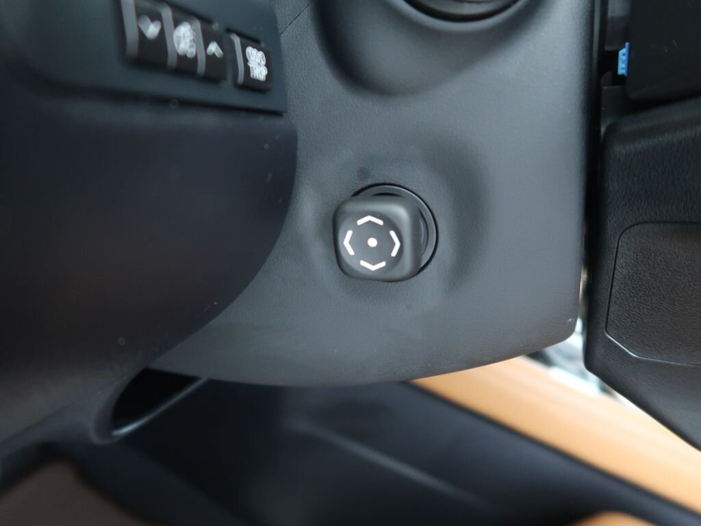 Lexus RX 300 SUV 2,0 l 175 kw