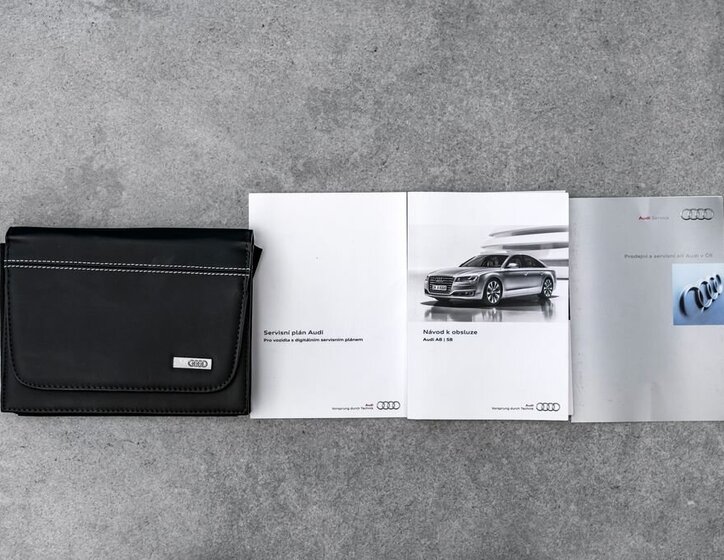 Audi A8 Sedan 4,1 l 283 kw