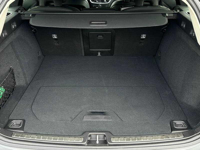 Volvo V60 Kombi 2,0 l 145 kw