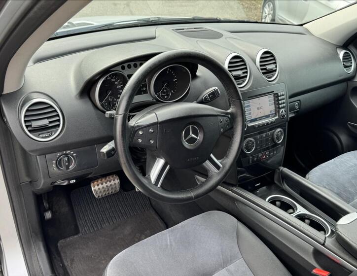 Mercedes-Benz Třídy M 18