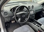 Mercedes-Benz Třídy M 18