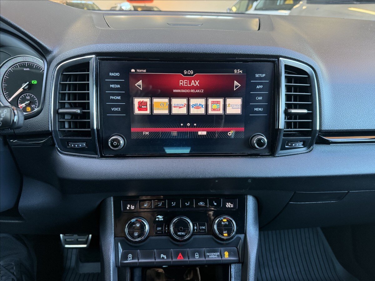 Škoda Karoq SUV / Terénní 2,0 l 140 kw