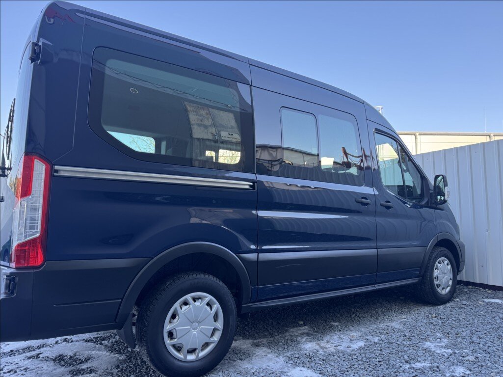 Ford Transit Kombi 2,0 l 96 kw