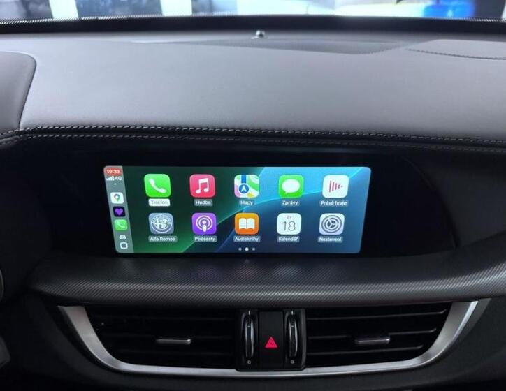 Alfa Romeo Stelvio 13