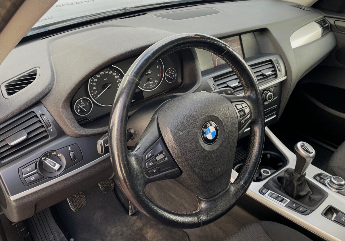BMW X3 SUV / Terénní 2,0 l 135 kw