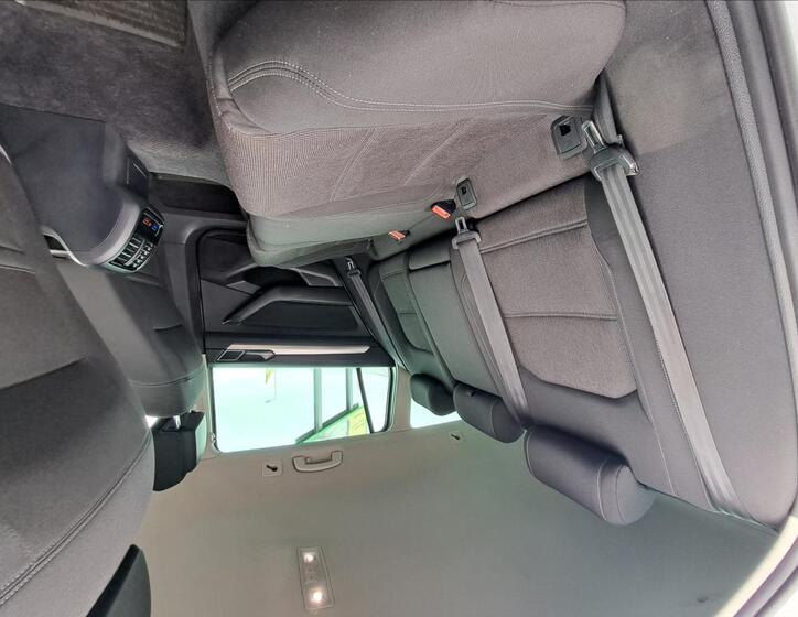 Volkswagen Passat 30