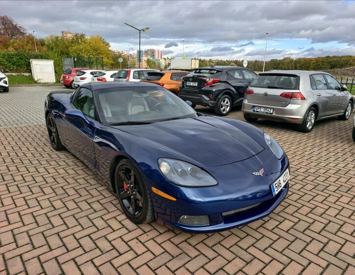 Chevrolet Corvette Kupé 6,0 l 298 kw
