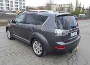 Mitsubishi Outlander SUV / Terénní 2,4 l 125 kw