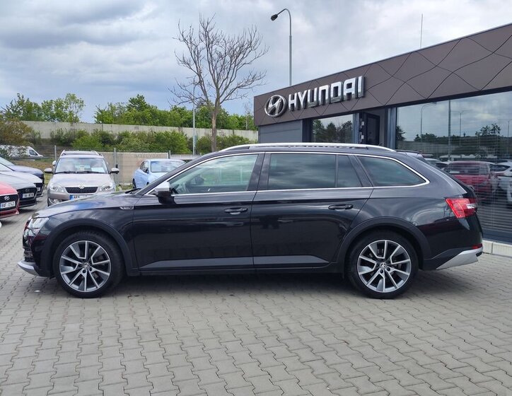 Škoda Superb Kombi 2,0 l 147 kw