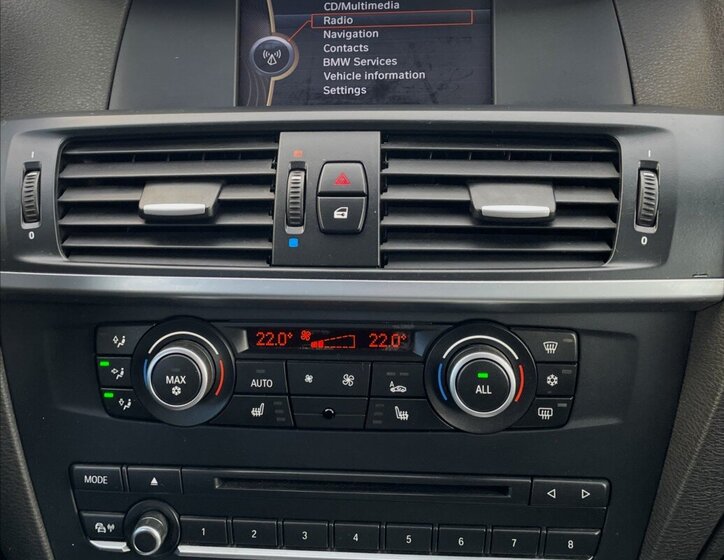 BMW X3 SUV / Terénní 2,0 l 135 kw