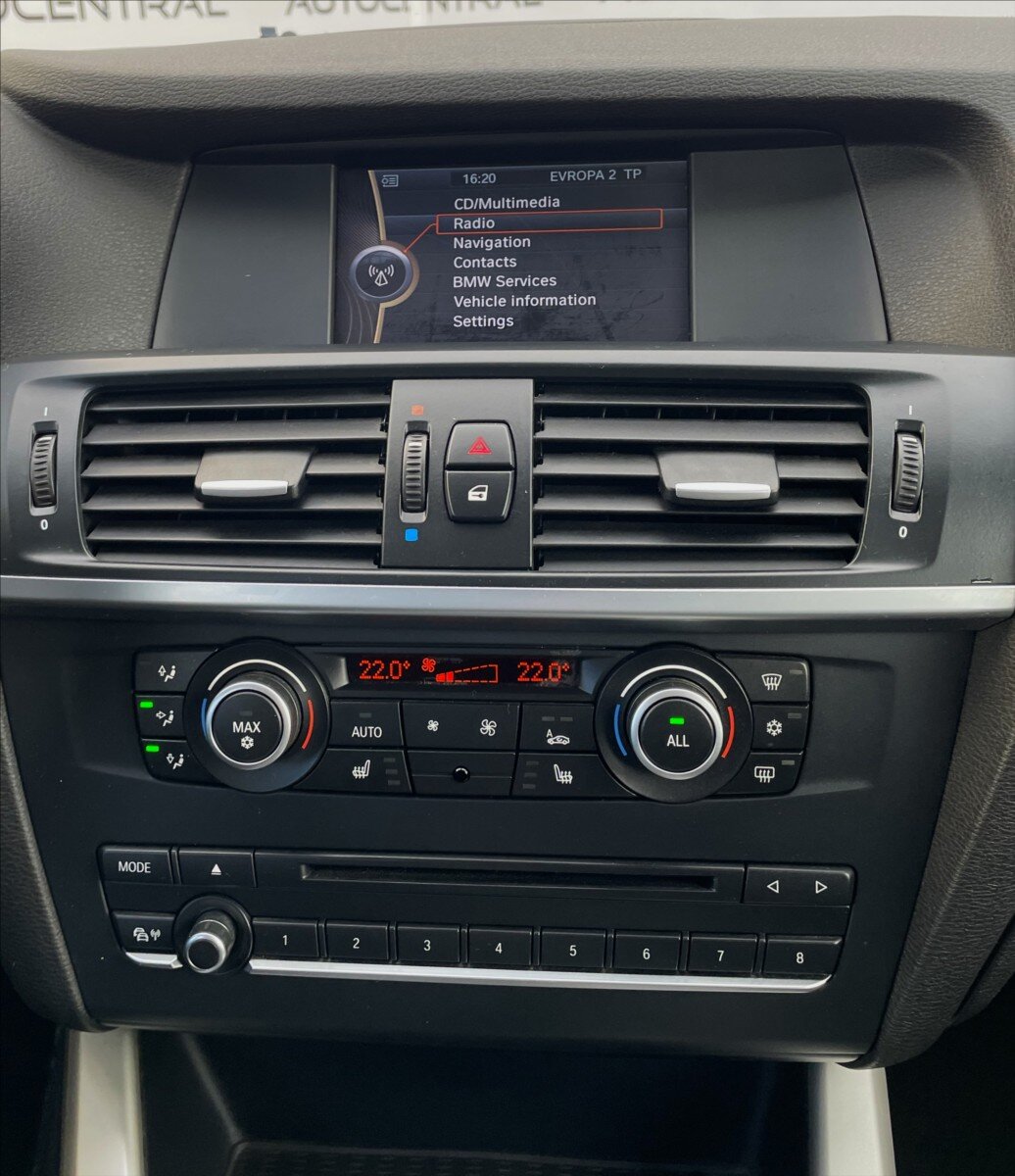 BMW X3 SUV / Terénní 2,0 l 135 kw