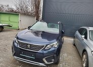 Peugeot 5008 SUV 1,5 l 96 kw