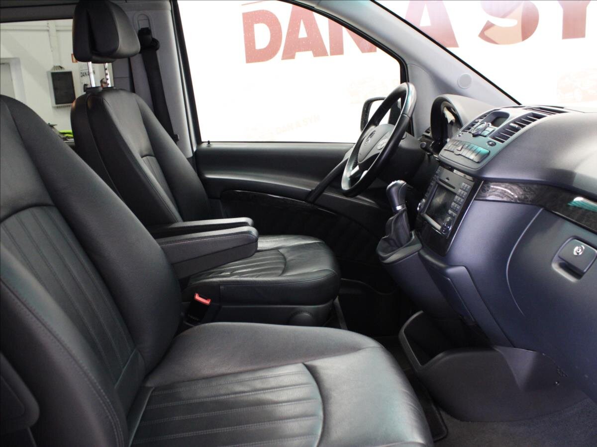 Mercedes-Benz Viano Kombi 3,0 l 165 kw