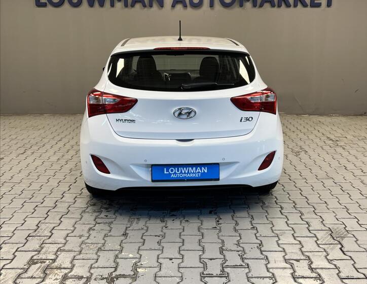 Hyundai i30 13