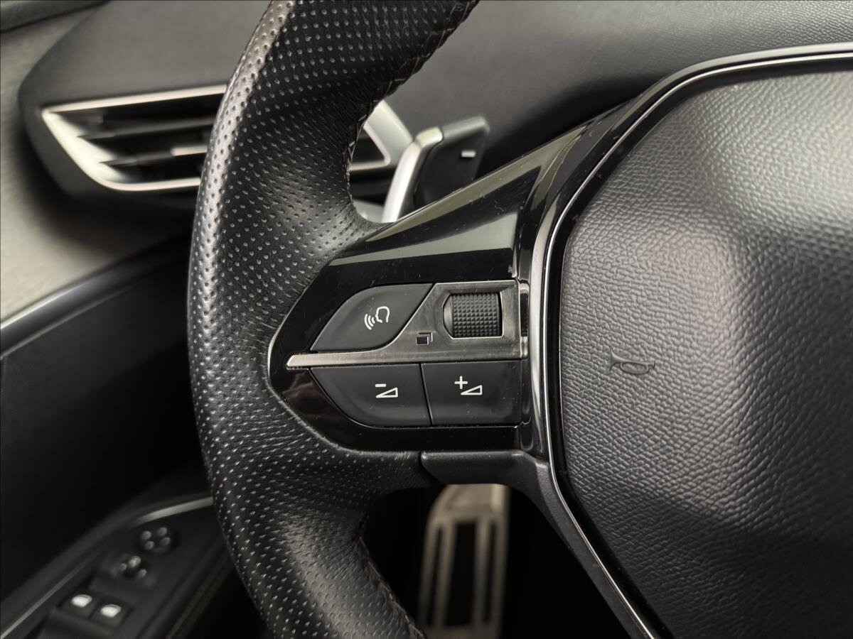 Peugeot 5008 SUV / Terénní 2,0 l 133 kw