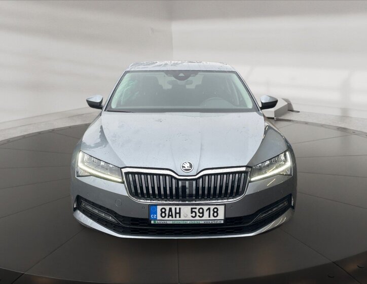 Škoda Superb Liftback 2,0 l 110 kw