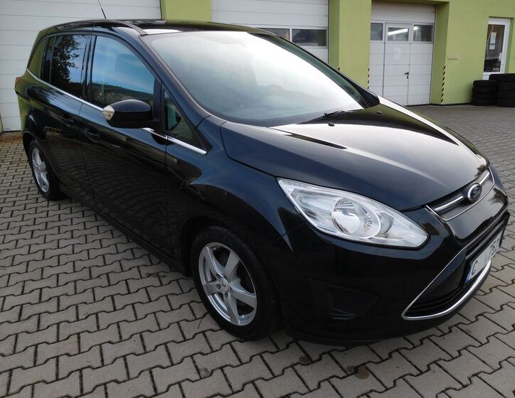 Ford Grand C-MAX 23