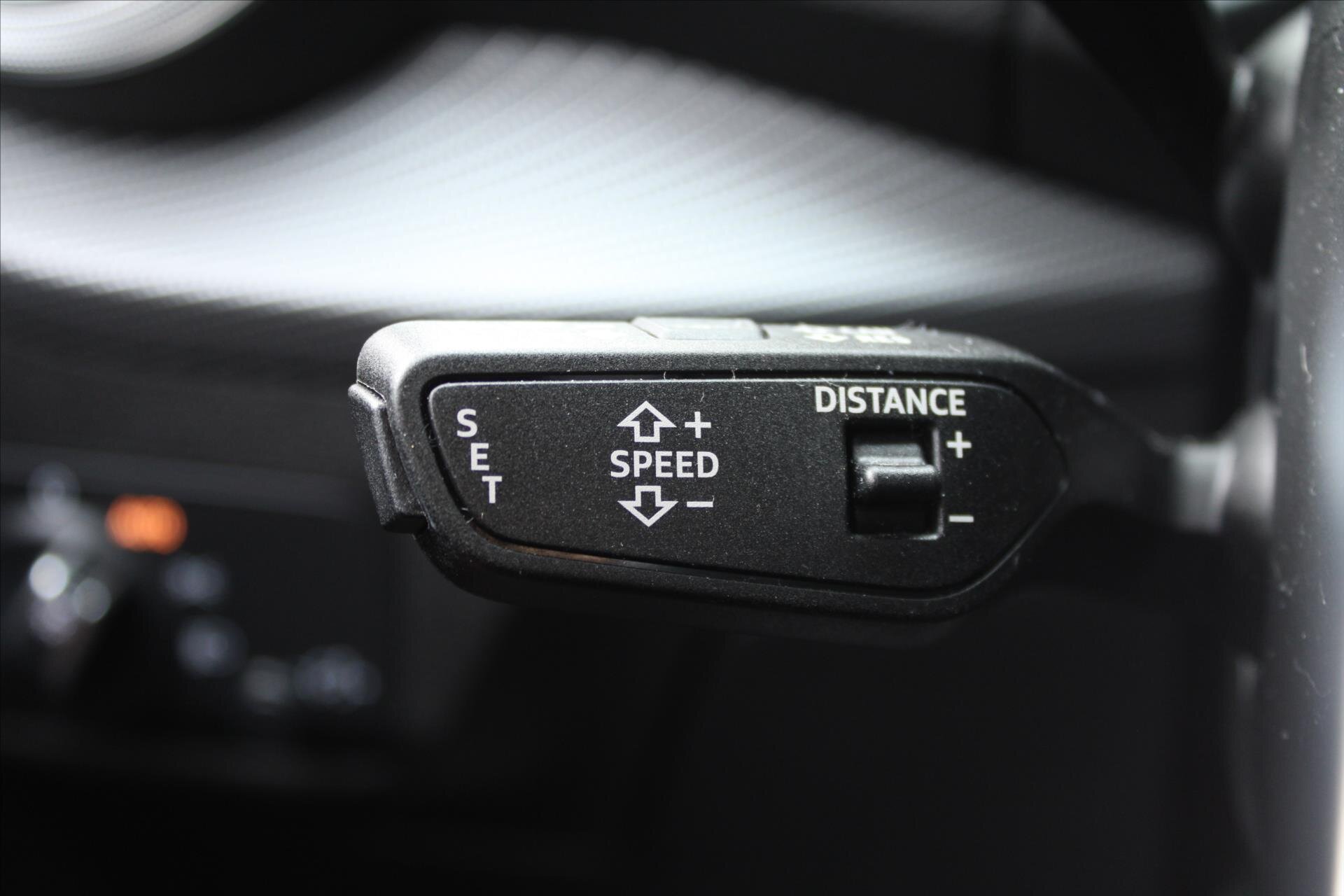 Audi Q2 SUV 2,0 l 140 kw