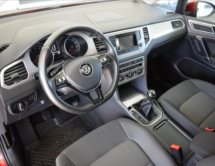 Volkswagen Golf Sportsvan 9