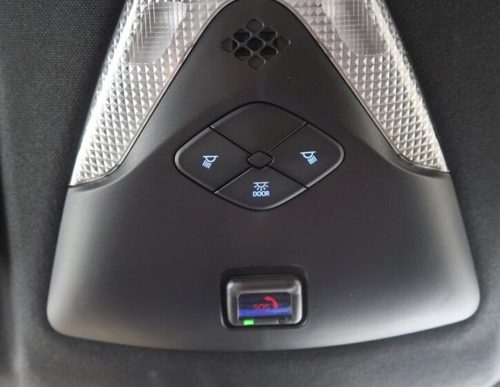 Toyota C-HR SUV 2,0 l 112 kw