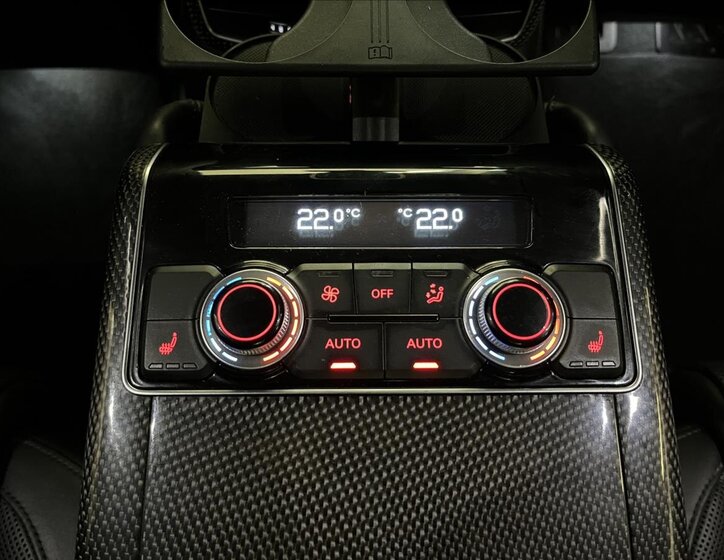 Audi S8 Sedan / Limuzína 4,0 l 445 kw