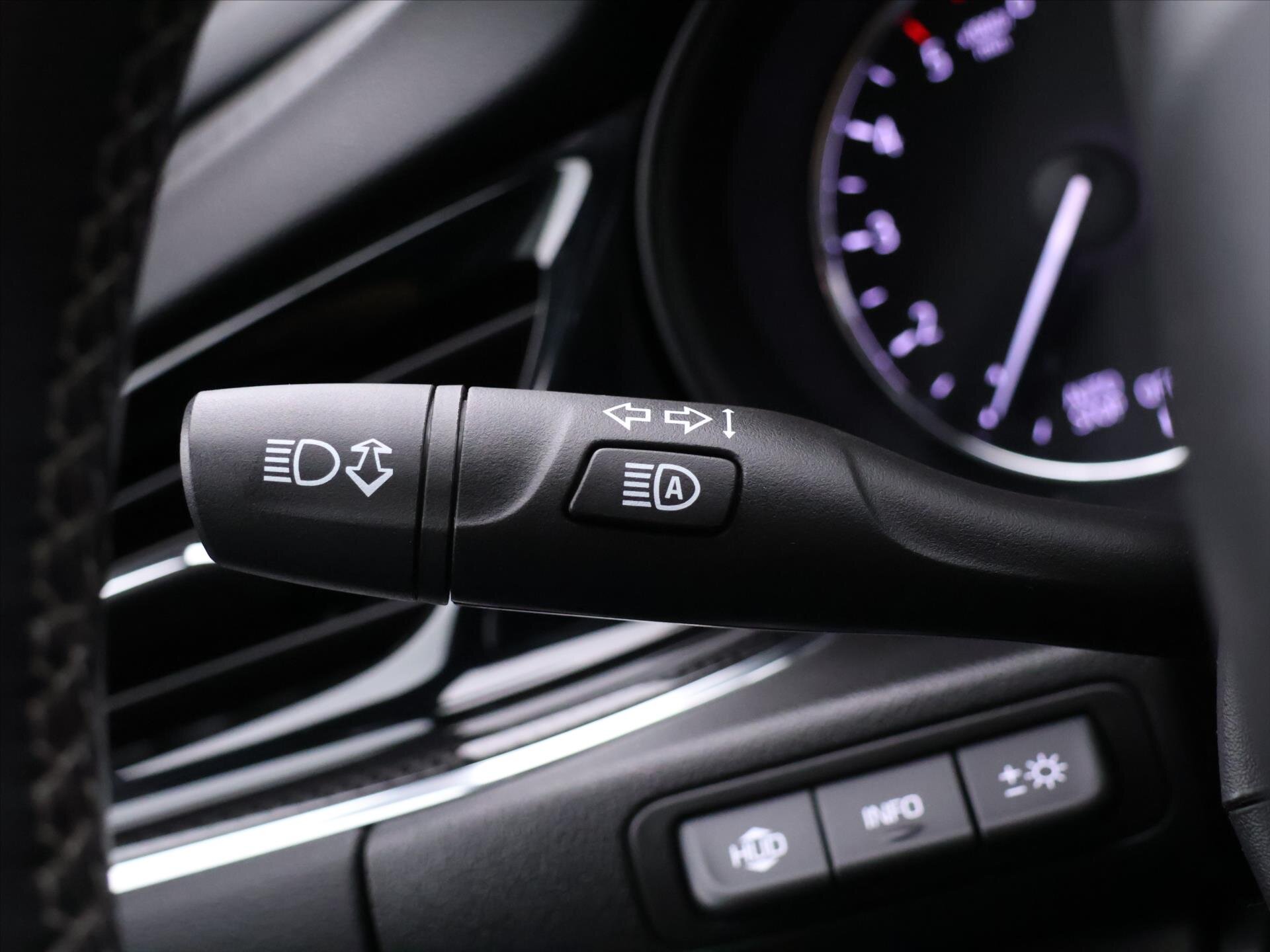 Opel Insignia Kombi 2,0 l 128 kw