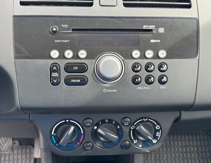 Suzuki Swift Hatchback 1,3 l 67 kw