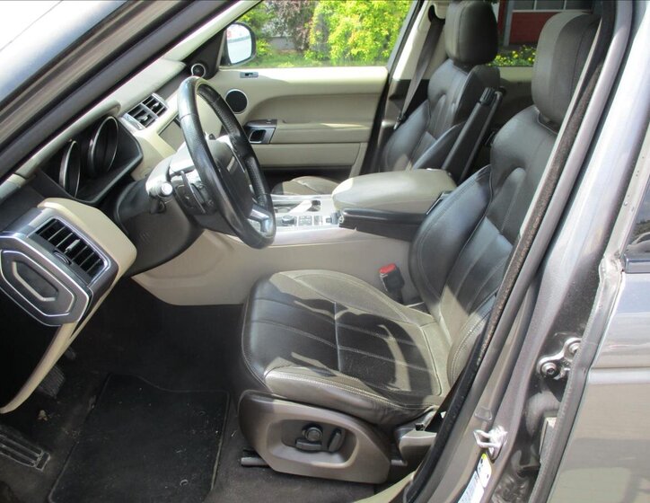 Land Rover Range Rover Sport SUV / Terénní 3,0 l 183 kw