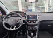 Peugeot 208 Hatchback 1,2 l 61 kw