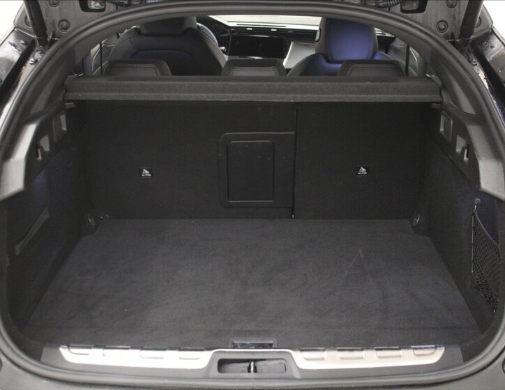 Peugeot 408 Liftback 1,6 l 165 kw