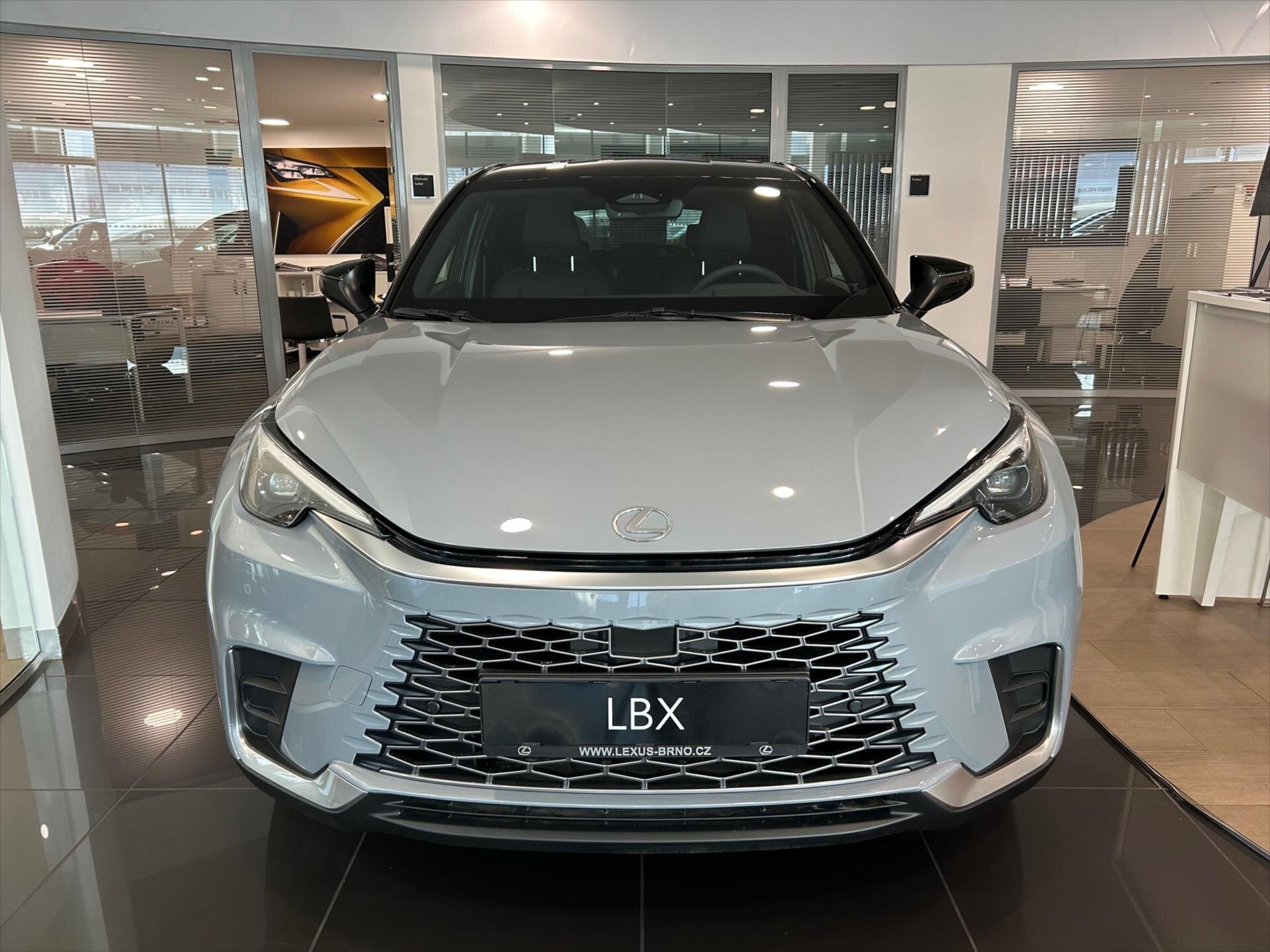 Lexus LBX SUV 1,5 l 100 kw