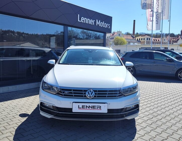 Volkswagen Passat Kombi 2,0 l 110 kw