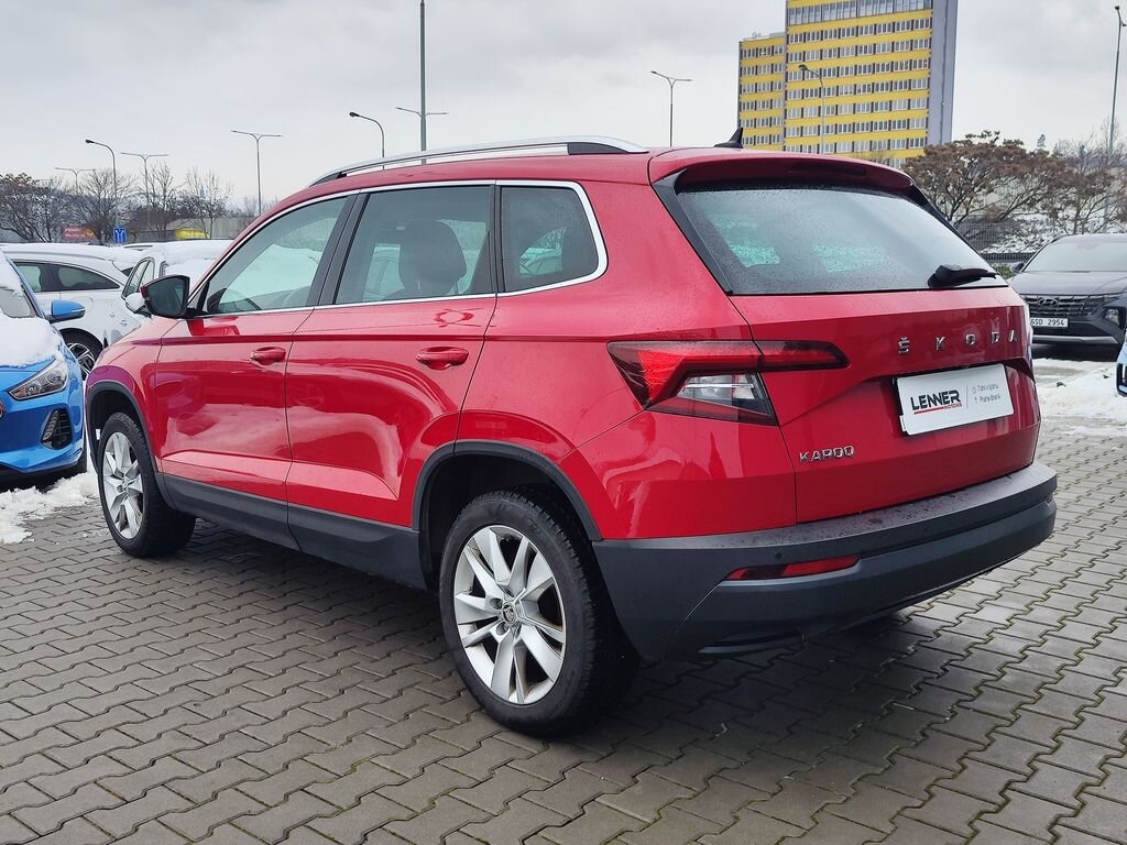 Škoda Karoq SUV 1,5 l 110 kw
