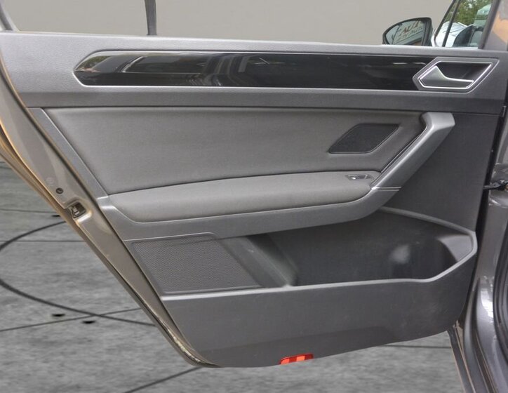 Volkswagen Touran MPV 2,0 l 110 kw