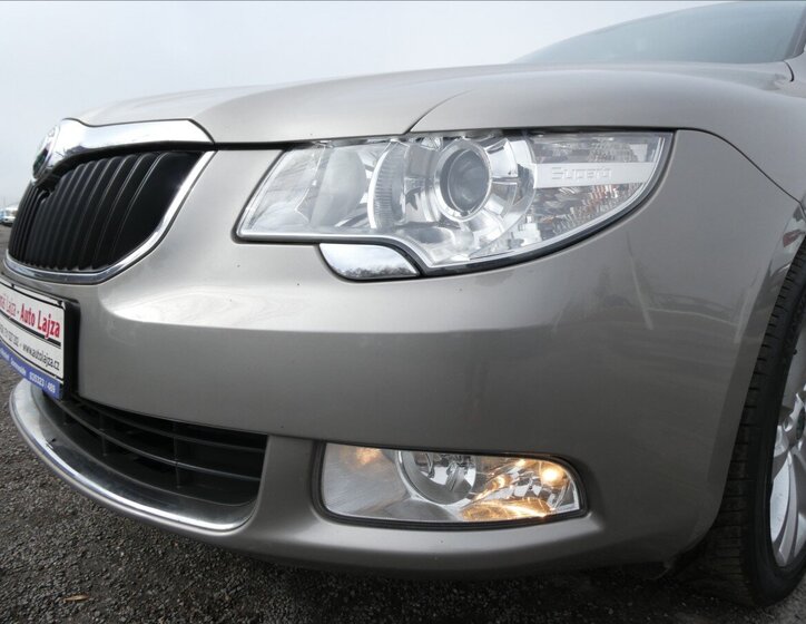 Škoda Superb Kombi 1,4 l 92 kw