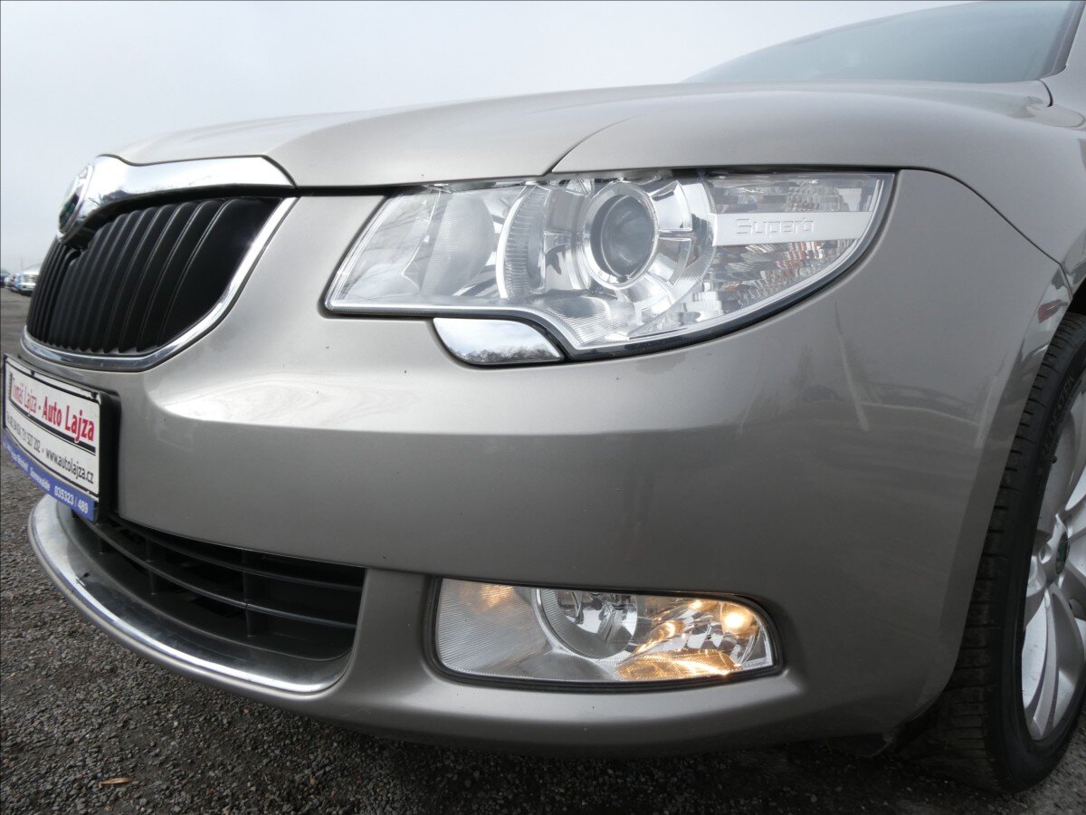 Škoda Superb Kombi 1,4 l 92 kw