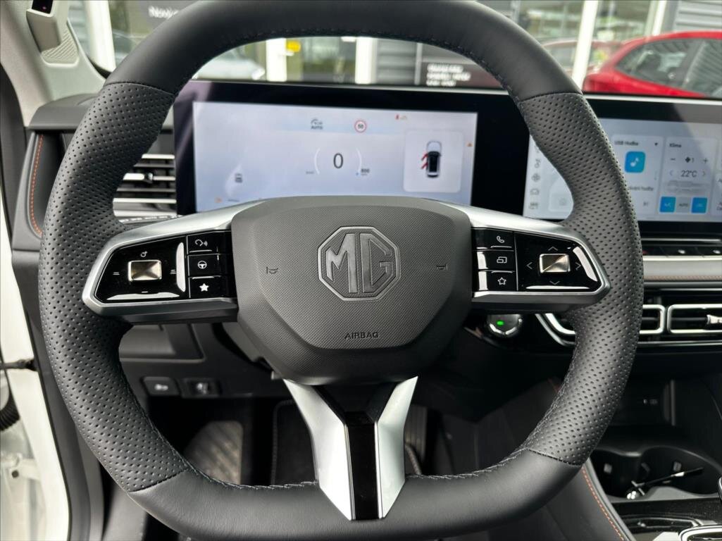MG HS SUV / Terénní 1,5 l 125 kw