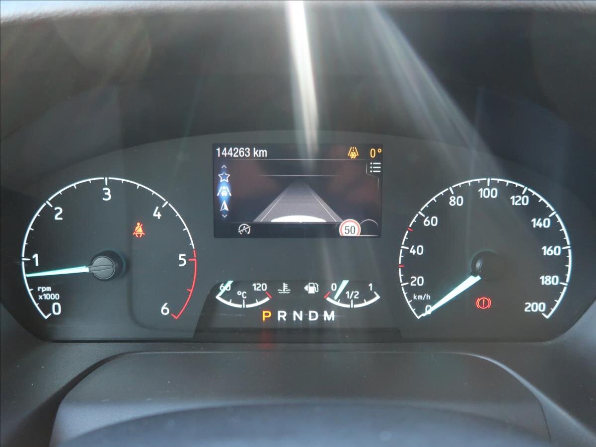 Ford Tourneo Custom MPV 2,0 l 96 kw