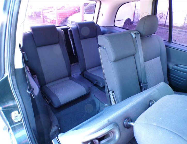 Opel Zafira MPV 1,6 l 74 kw