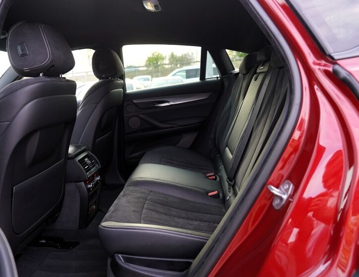 BMW X6 SUV / Terénní 3,0 l 280 kw